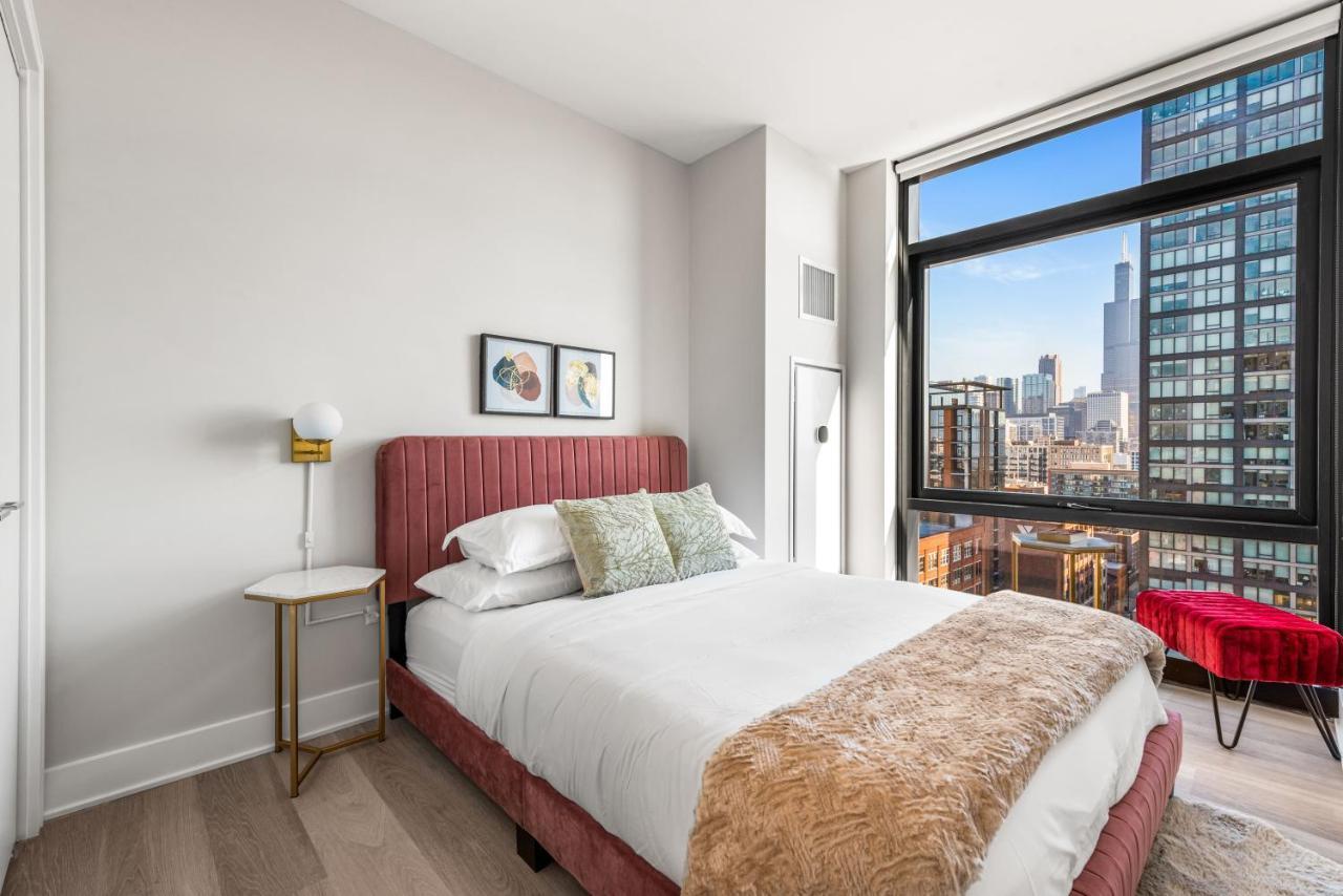 Avra Stylish Apartments Prime West Loop Location Near Union Park Чикаго Экстерьер фото