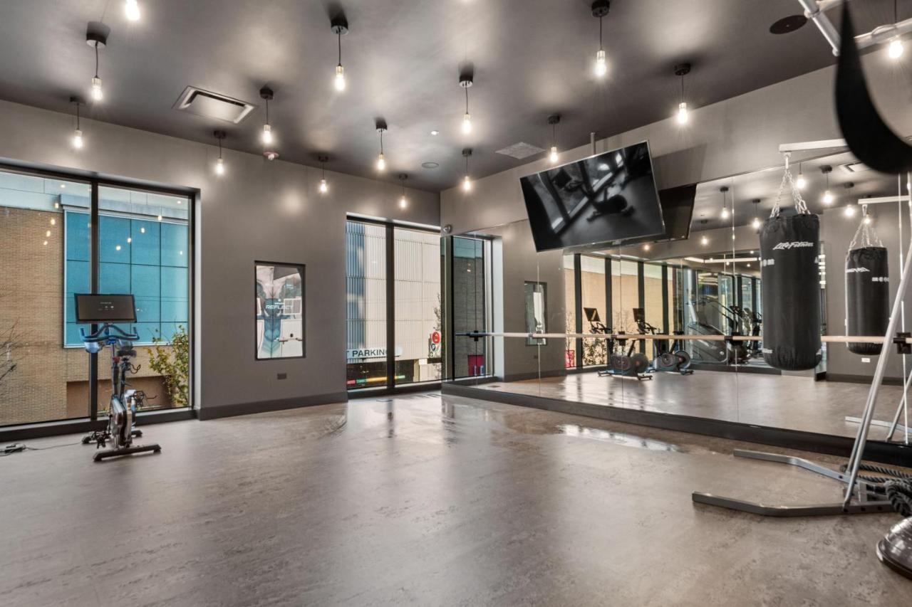 Avra Stylish Apartments Prime West Loop Location Near Union Park Чикаго Экстерьер фото