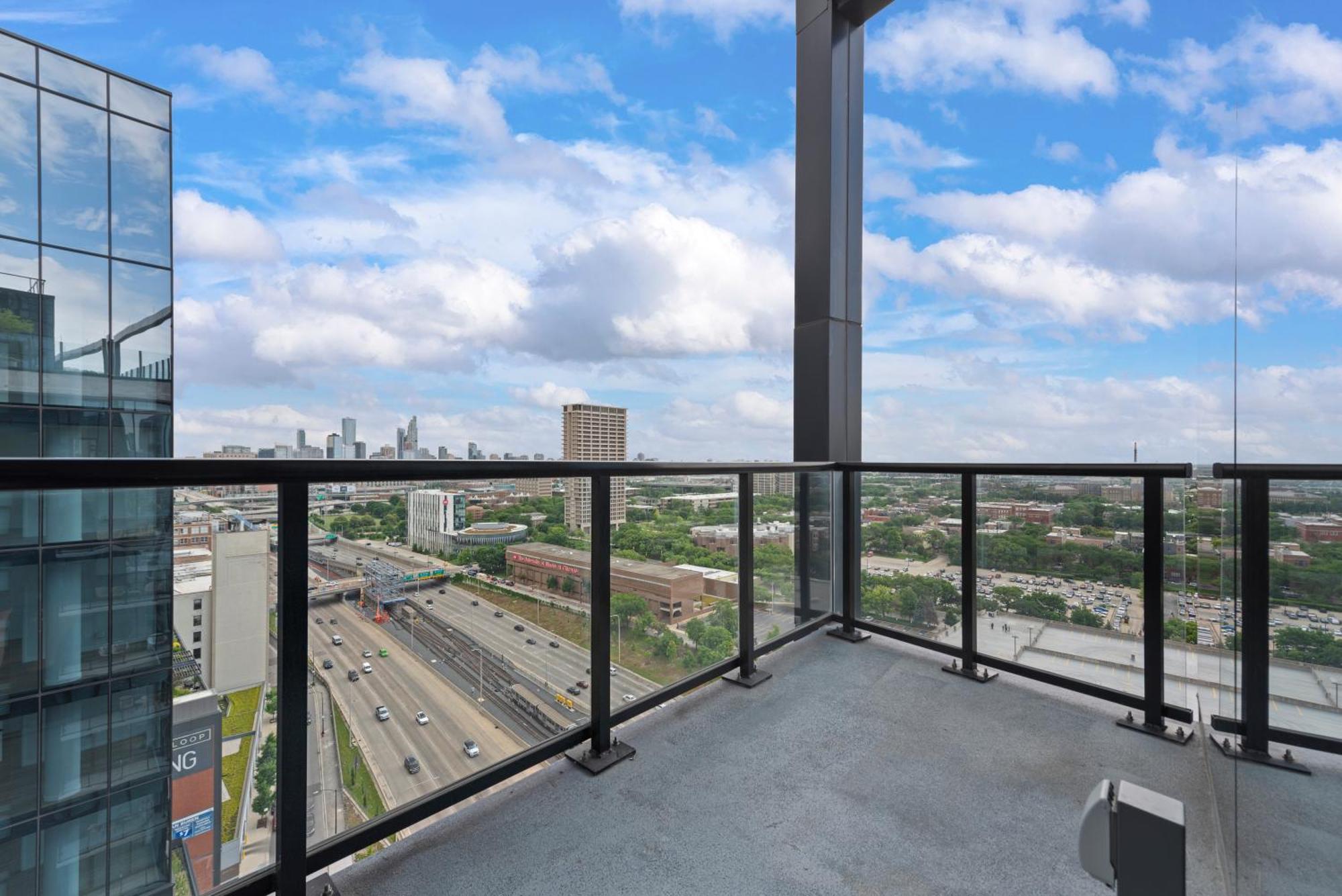 Avra Stylish Apartments Prime West Loop Location Near Union Park Чикаго Экстерьер фото